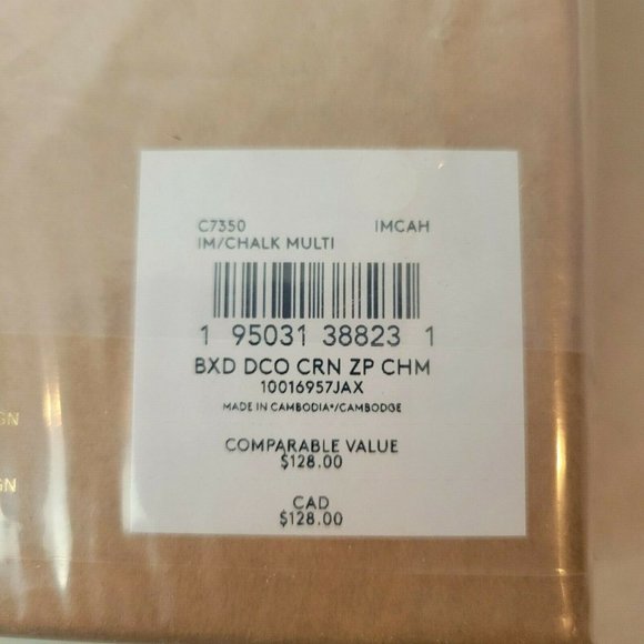 COACH Gift Boxed Corner Zip Wristlet Disco Star Print w/ Charms Chalk Pink NEW - Picture 4 of 4